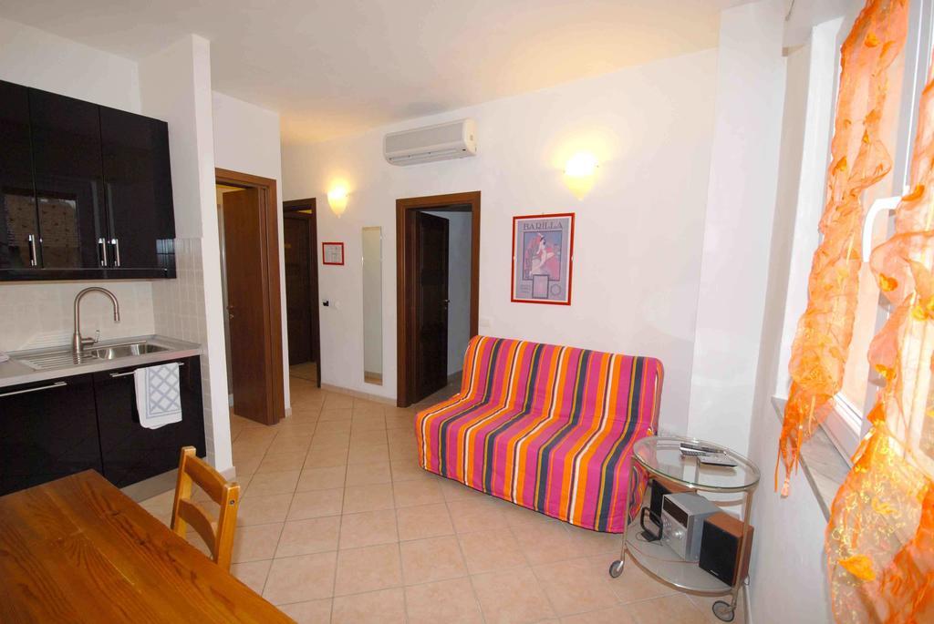 Hotel Luana Виареджо Экстерьер фото