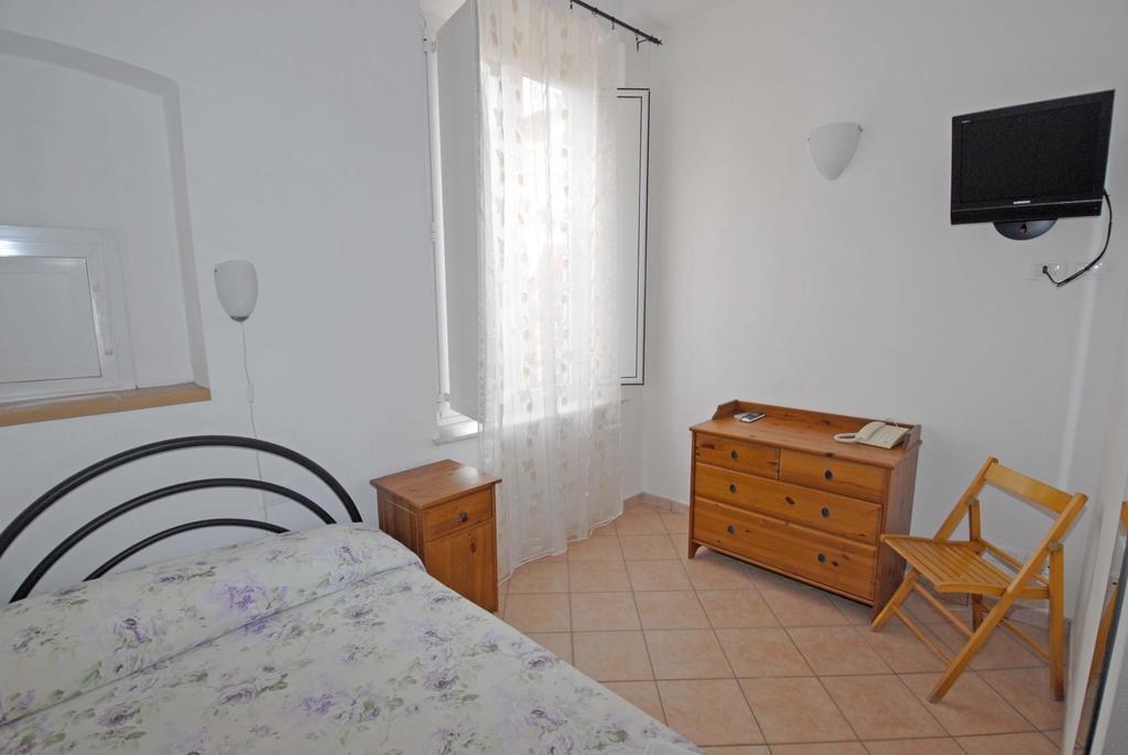 Hotel Luana Виареджо Номер фото