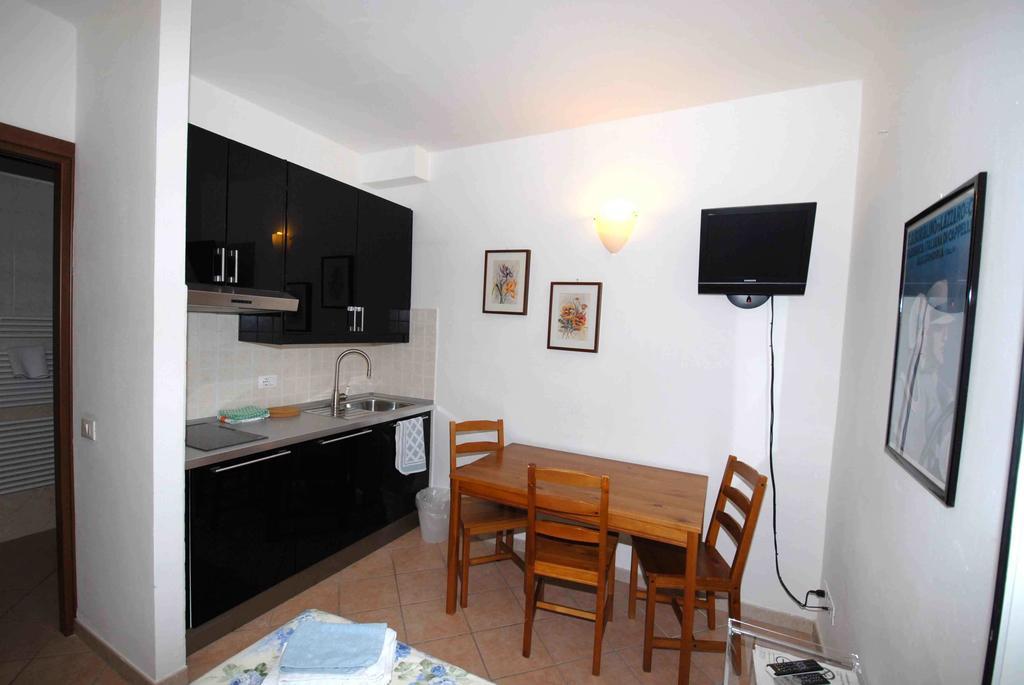 Hotel Luana Виареджо Экстерьер фото