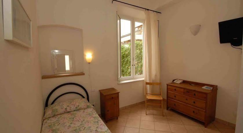 Hotel Luana Виареджо Экстерьер фото